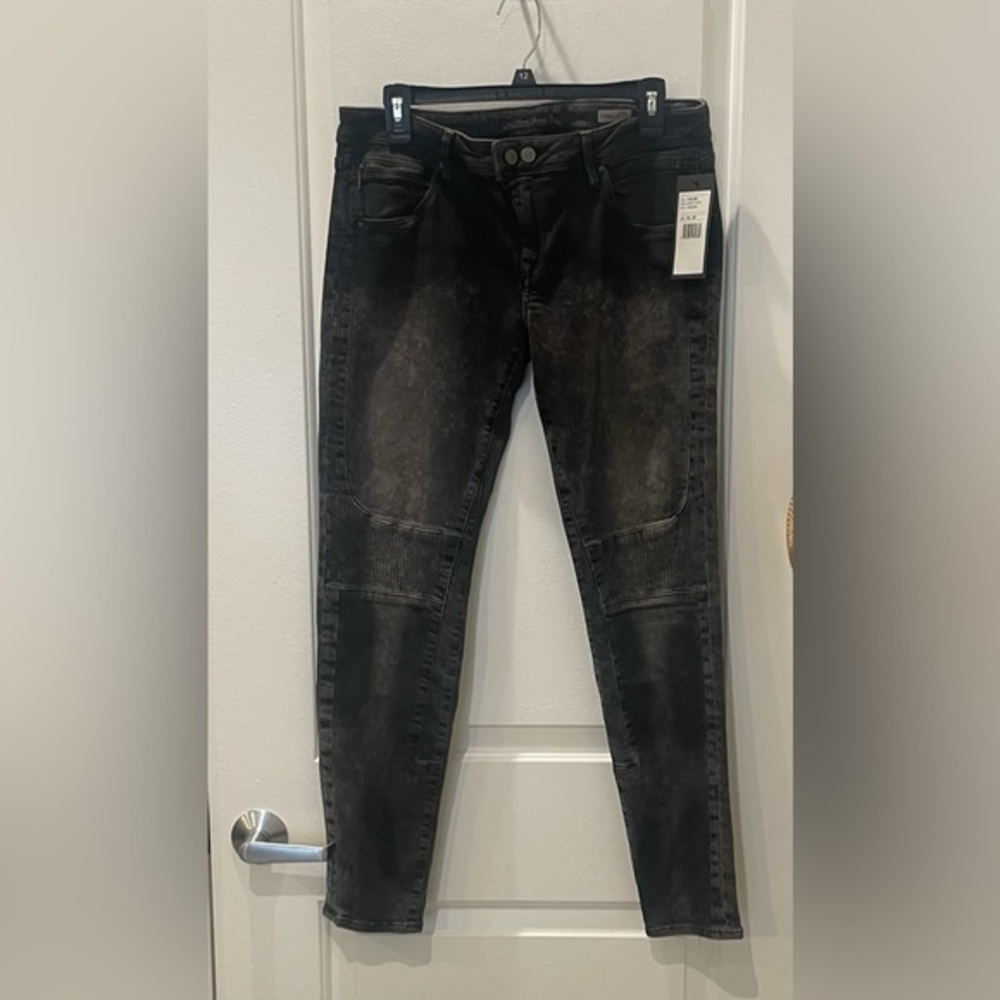 NEW…Mavi Chloe Low Rise Super Skinny Moto-Style Jeans